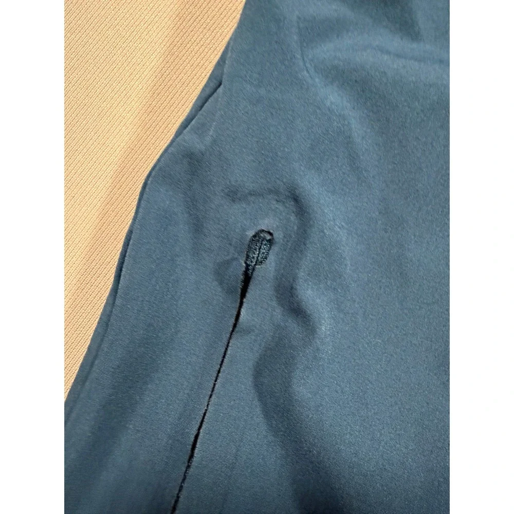 The North Face Mens XL Blue Active Tapered Pants Hiking Training Zipper Pockets